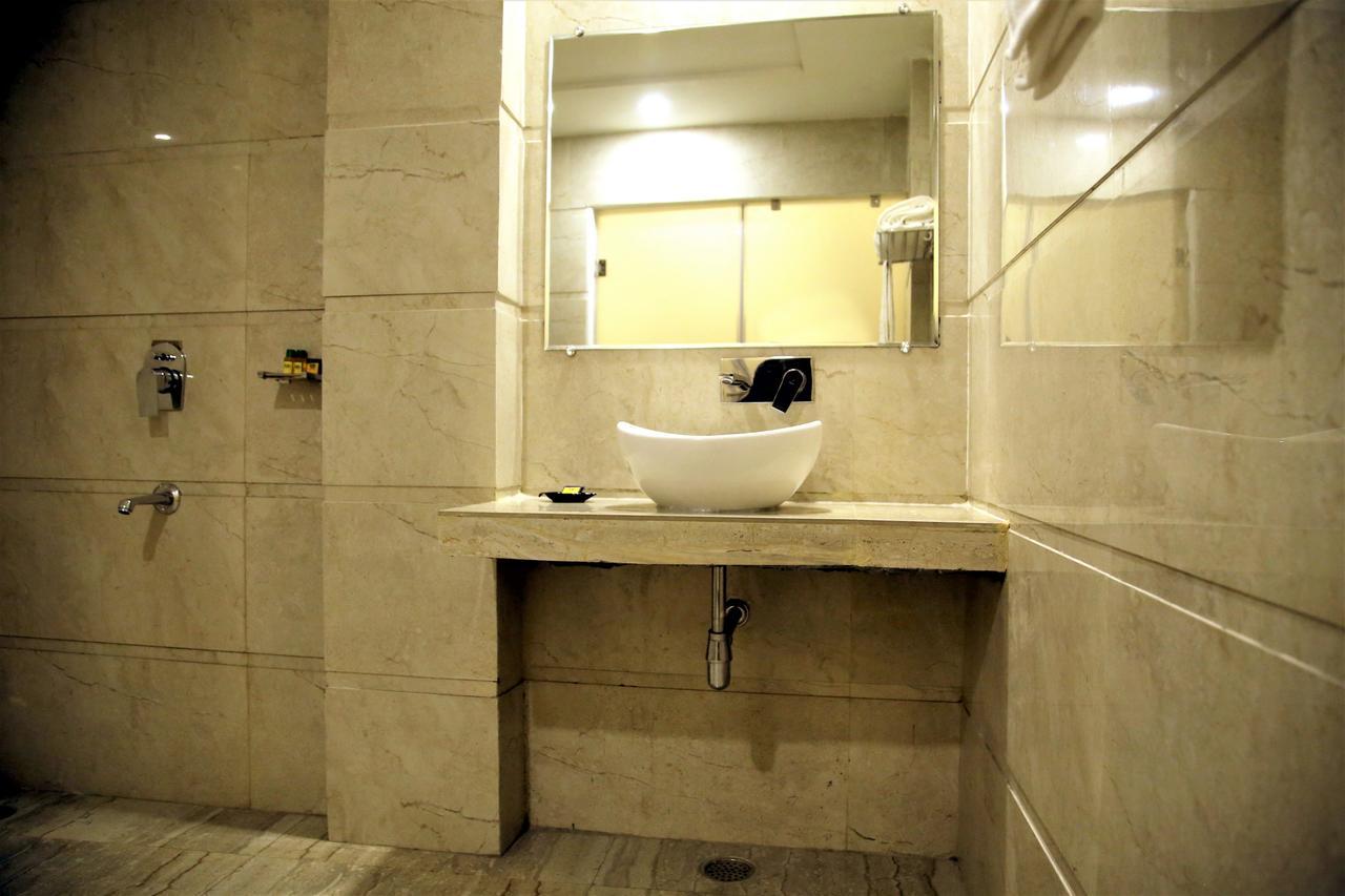 أمريتسار Sallow Royal Suites المظهر الخارجي الصورة