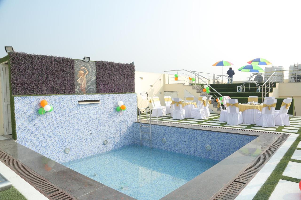 أمريتسار Sallow Royal Suites المظهر الخارجي الصورة